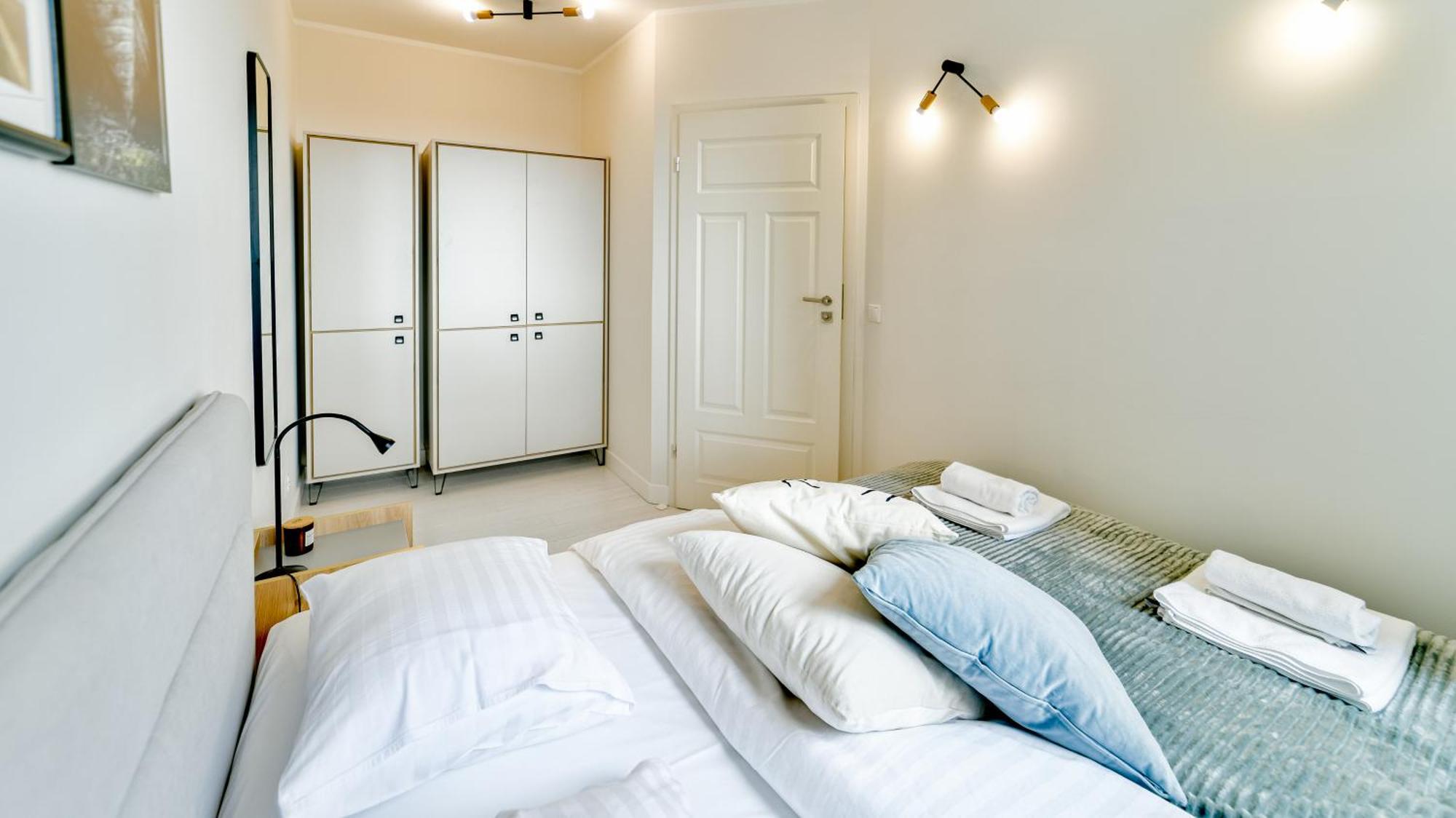 Old Town Heart Xiii - Wola Radziwie 7 * Warszawa